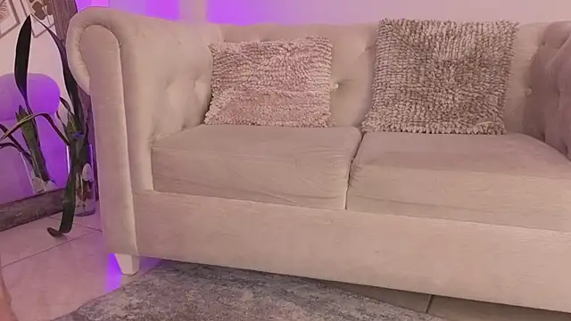 Emilly_Beaumont webcam