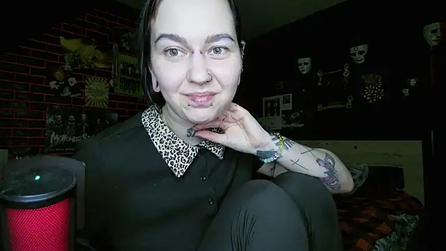 MessalinaOfficial webcam stripchat model stream image