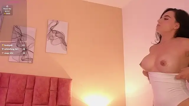 emmy_danielss webcam