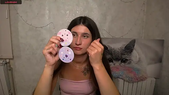 MaryEm976 webcam