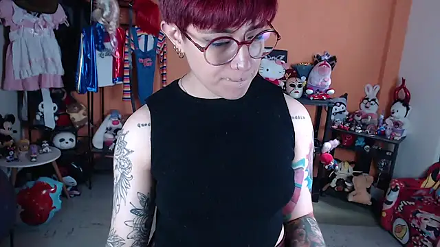 MissMiia2 webcam