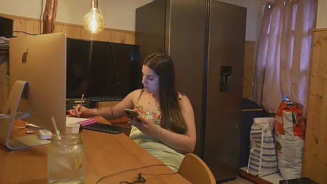 VanessaDoyle webcam