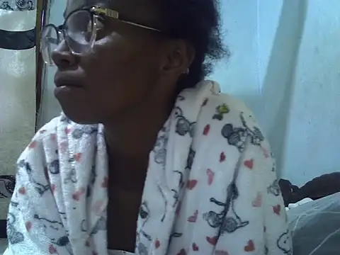 ElianeHot webcam
