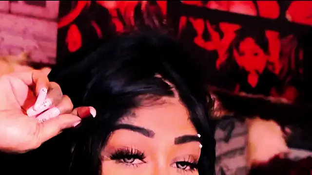 indian_dreamgirl webcam