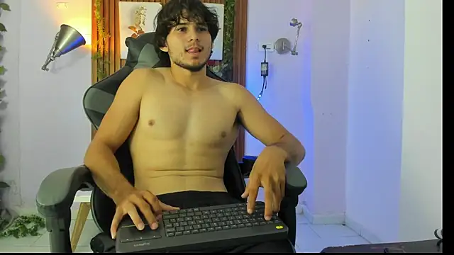 jhossua_xxx live cam on StripChat