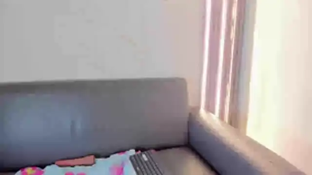 Charlotte__Brown_ webcam