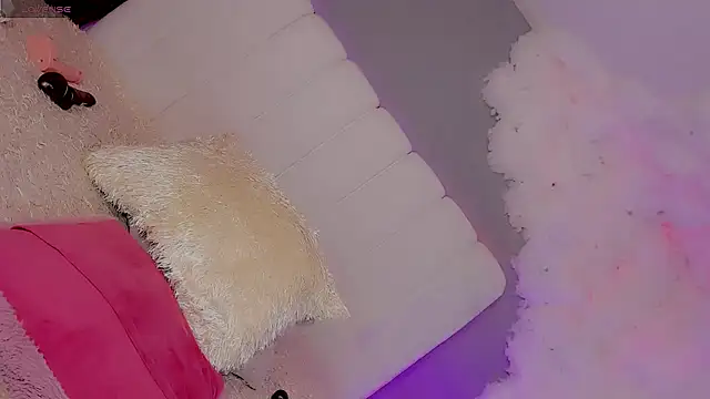 Ariia-janee webcam