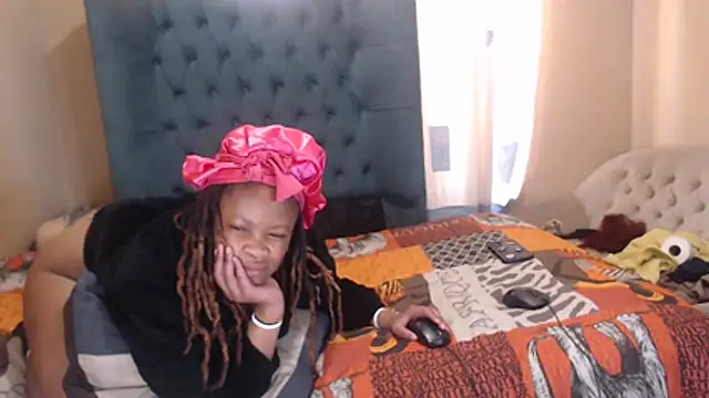 EssenceChubby webcam