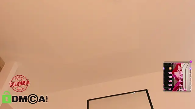 candy_summer28 live cam on StripChat