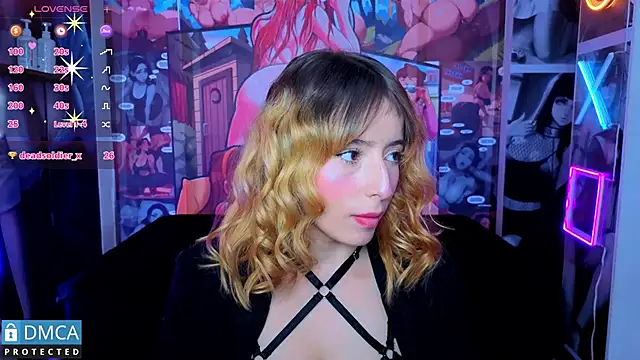 nena_cupcake_ live cam on StripChat