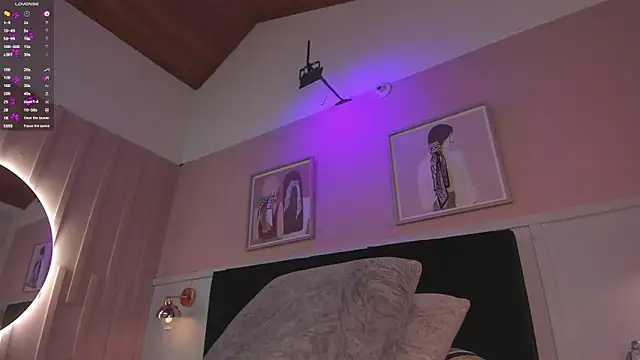 elodie_walker webcam