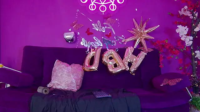 Daliana_Gounbolt webcam