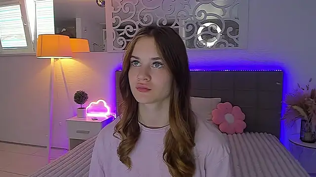 LuisaClover webcam
