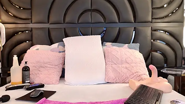 Iris_Ross_ webcam