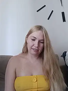 KisaVixen webcam