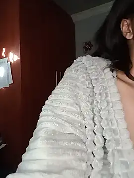 ShantelBootyBoobs live cam on StripChat