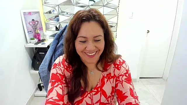 camixxx_m live cam on StripChat