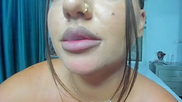 BabyBoo_XO live cam on StripChat