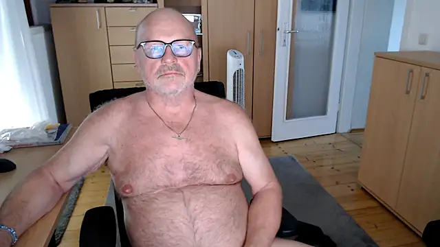 Tumblin_Dice live cam on Stripchat
