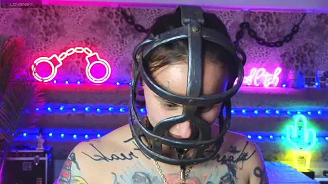 Cool_Freak_ webcam