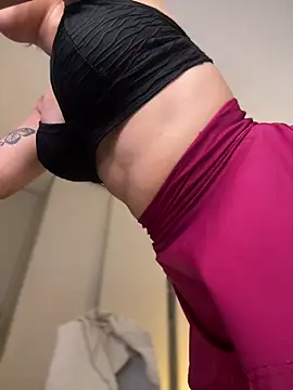 Amberxbluee live sex cam