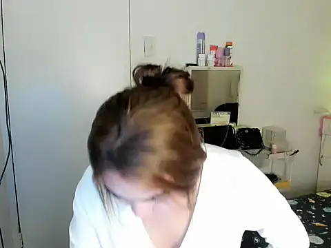 Alovely_fvckdollnica webcam