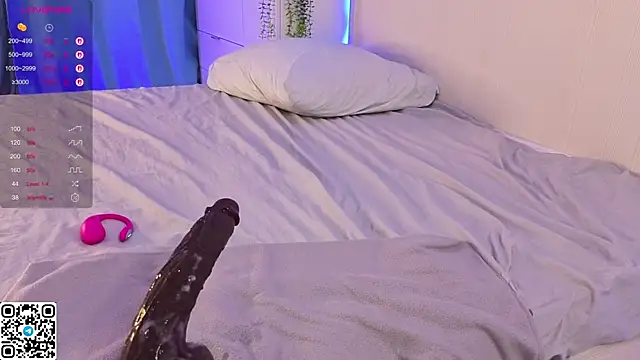 Bonnie_White webcam