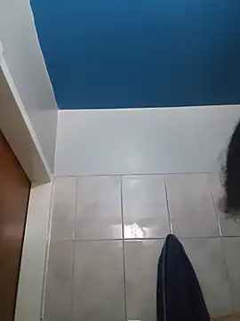 KHLOE_HILTON webcam