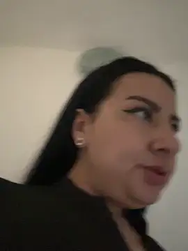 Abril_Luv webcam
