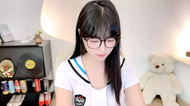 Onechestnut webcam