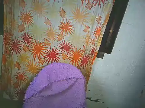 ZoeyisFIRE webcam