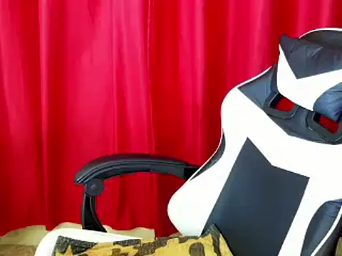 lovelyxmorena live cam on StripChat