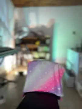 NikkiNix