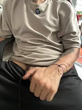 AlphaMasterXxx webcam