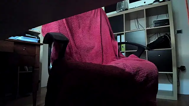 leccaleccafiga live cam on StripChat