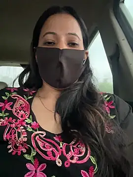 akshay_arpita's live room