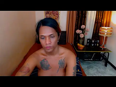 xThaliadeBANANAx live cam on StripChat