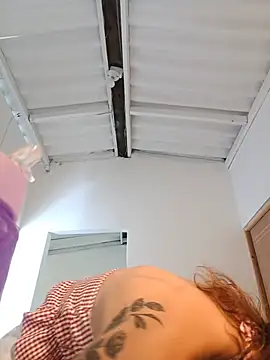 karenarango live cam on StripChat