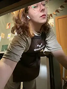 cinnabon_ live cam on StripChat