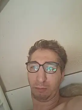 MattedOdobenus live cam