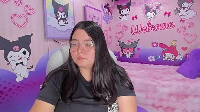 Dulce_meow live cam on StripChat