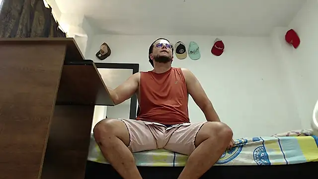 cloudsxxx webcam