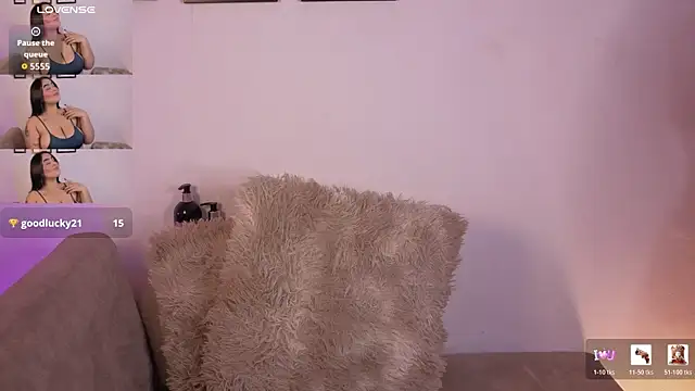 Pamela_tomas webcam