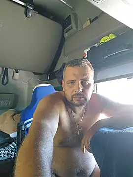 Yannis1111 webcam