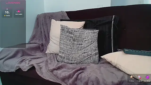 Lucio__Fox webcam