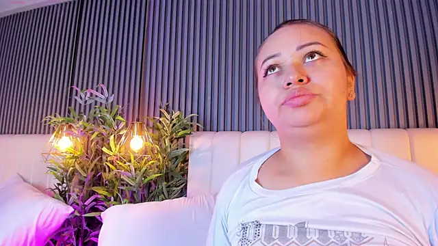 AnaisClark webcam