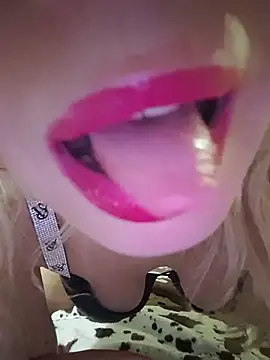 SelinaLovqx webcam