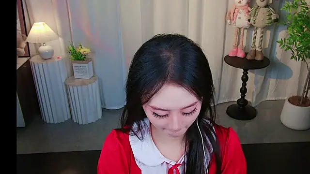 zaizai-66 live cam on StripChat