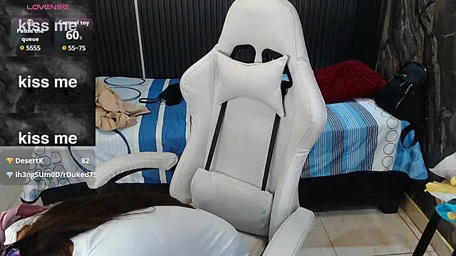 naomis_36 webcam