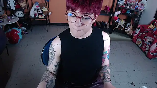 MissMiia2 webcam